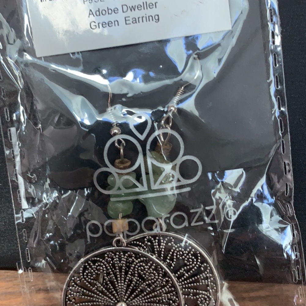 Paparazzi earrings
